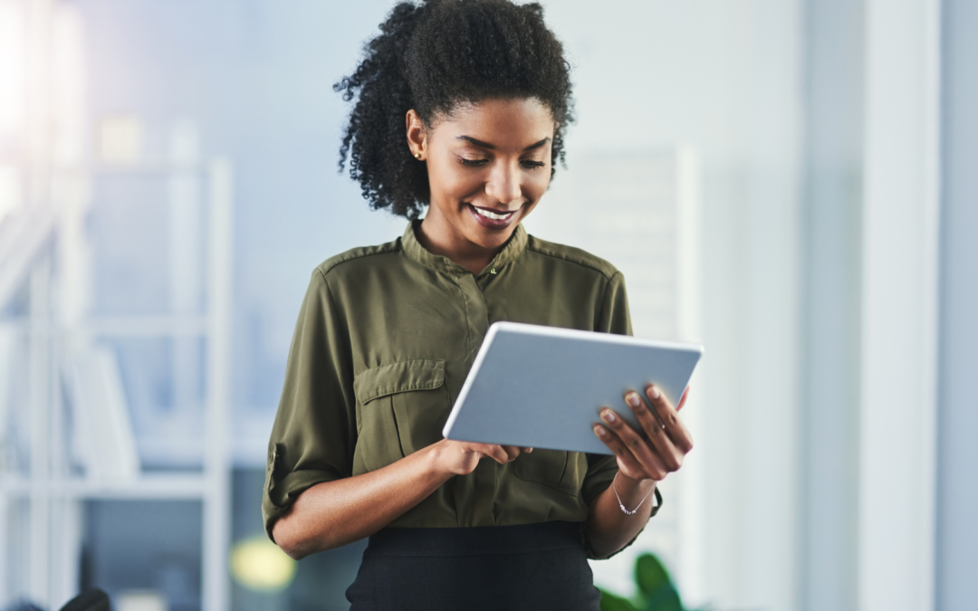 woman-holding-a-tablet